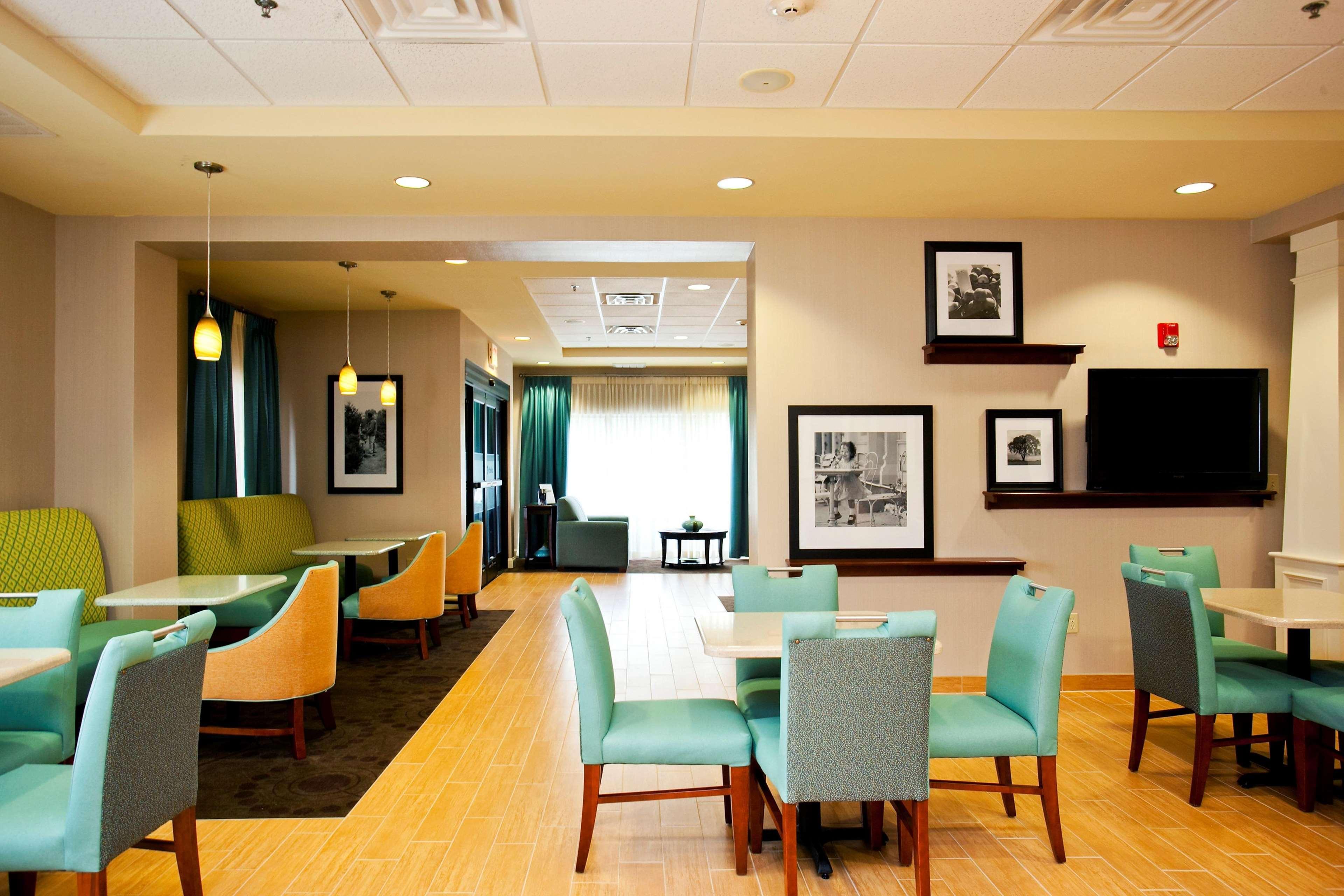 Hampton Inn Buffalo-Airport Galleria Mall Cheektowaga Exterior foto